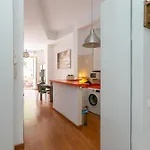 Loft Con Balcon En El Centro Historico De