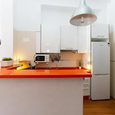 Loft Con Balcon En El Centro Historico De