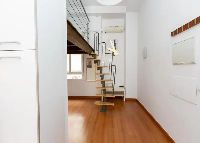 Loft Con Balcon En El Centro Historico De Lägenhet Málaga